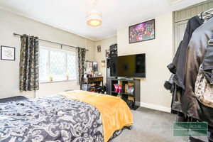 Photo 21- click for photo gallery